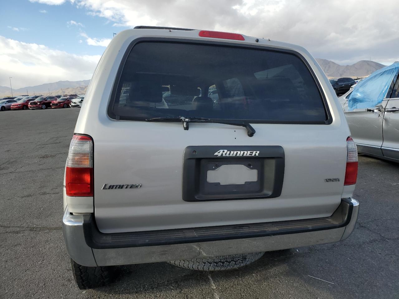 1998 Toyota 4Runner - Image 6