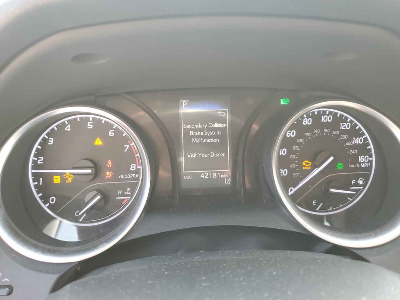 2018 Toyota Camry - Image 9