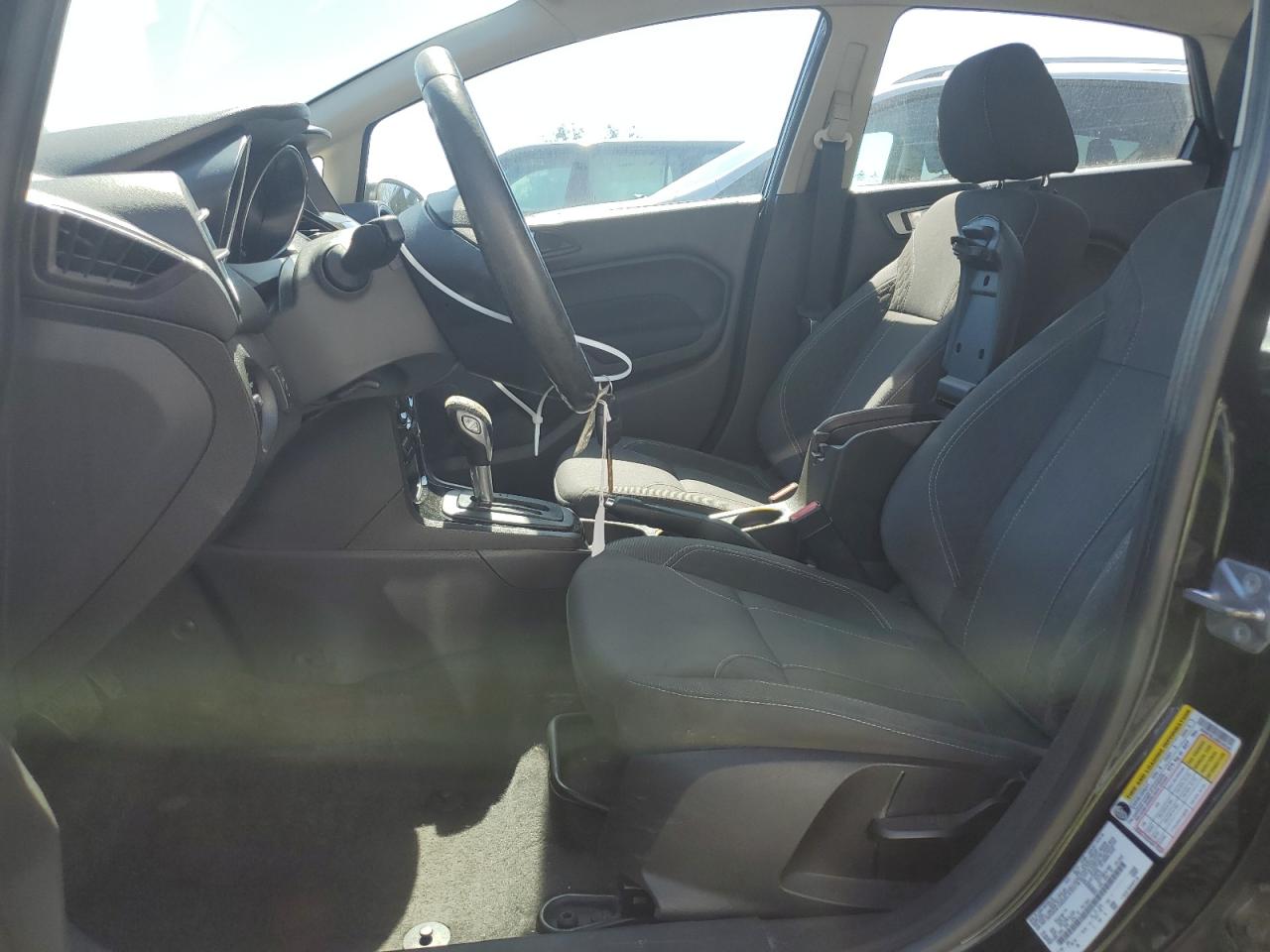 2014 Ford Fiesta - Image 7