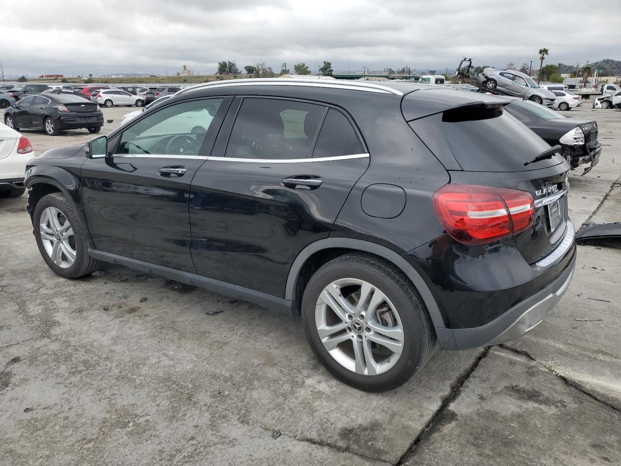 2020 Mercedes-Benz GLA-klasse - Image 2