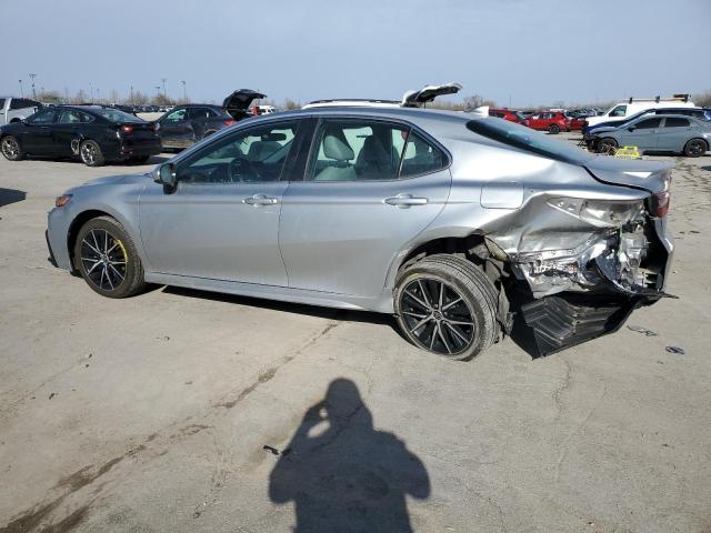  TOYOTA CAMRY 2021 Серебристый