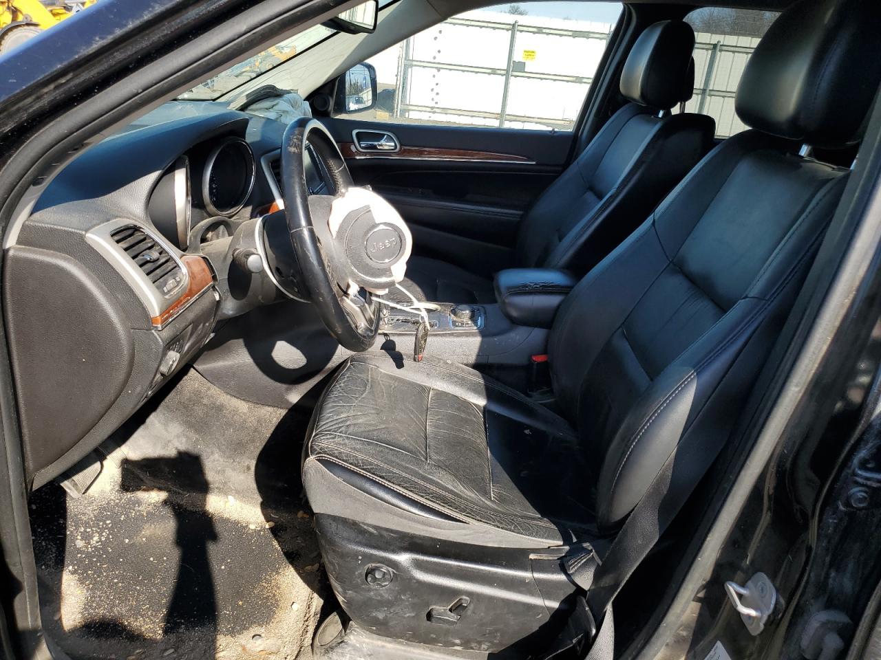 2012 Jeep Grand Cherokee - Image 7