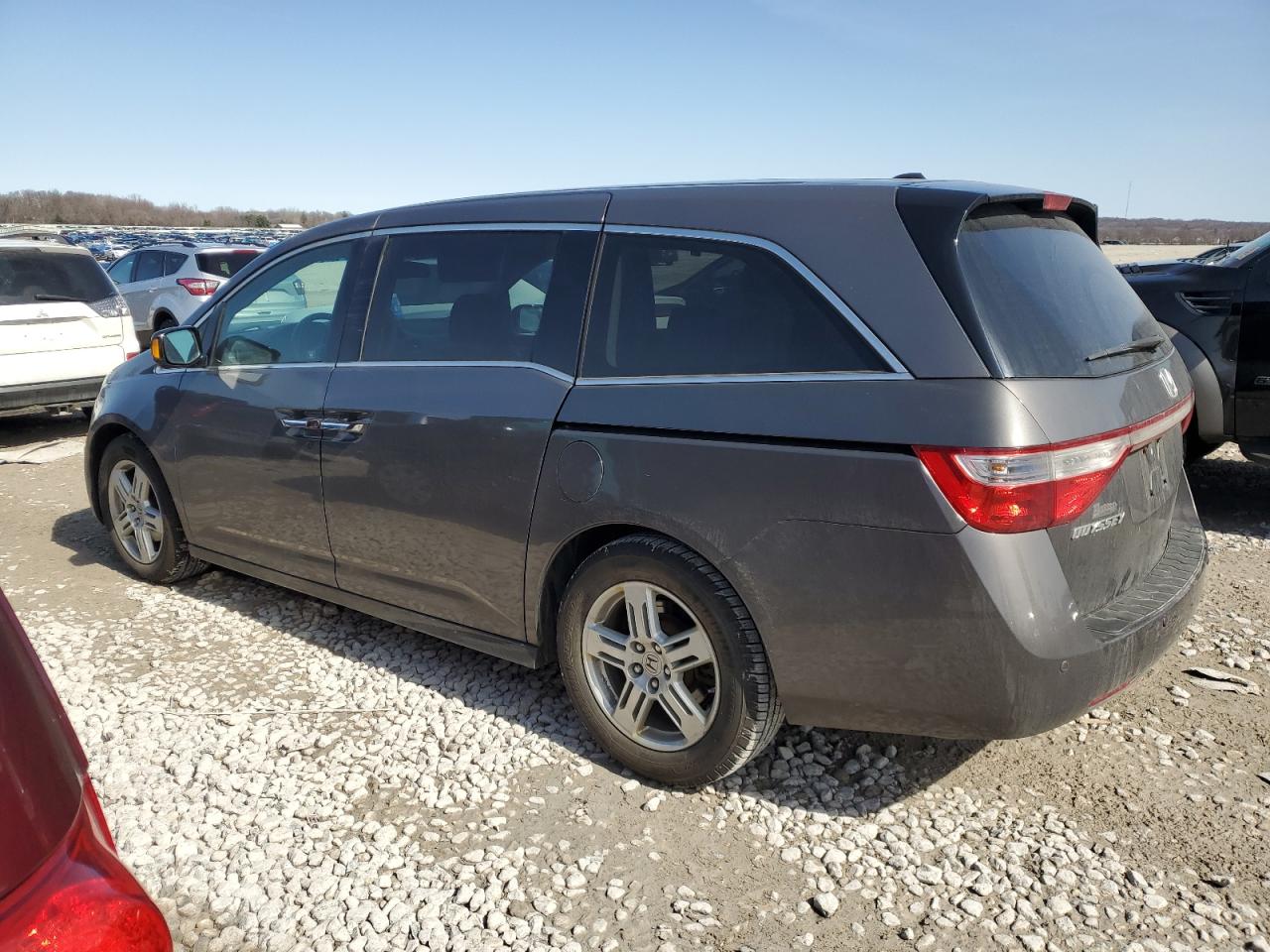 2012 Honda Odyssey - Image 2