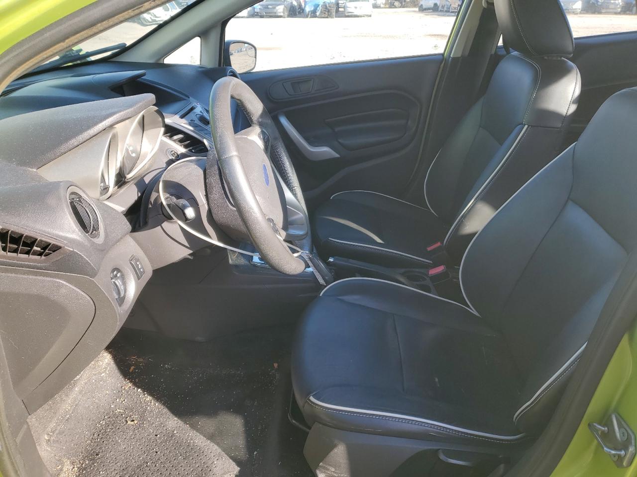 2011 Ford Fiesta - Image 7