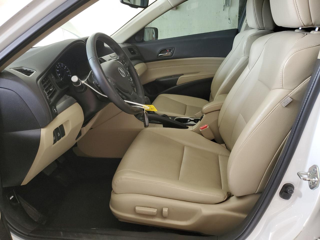 2016 Acura ILX - Image 7