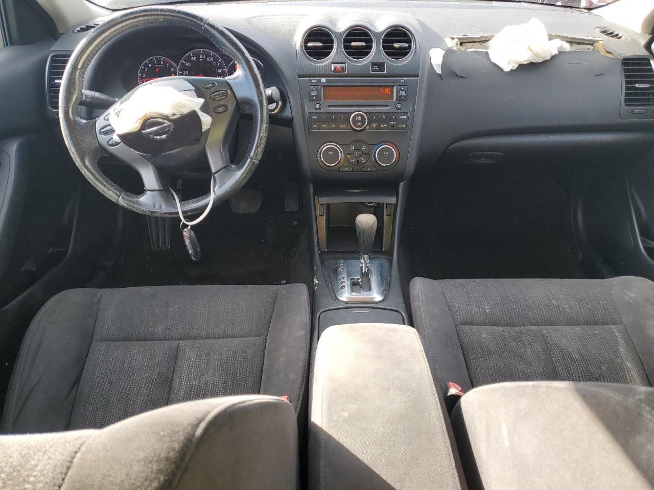 2011 Nissan Altima - Image 8