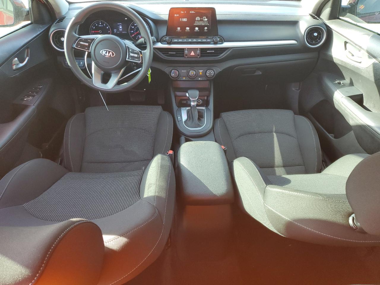 2020 Kia Forte - Image 8