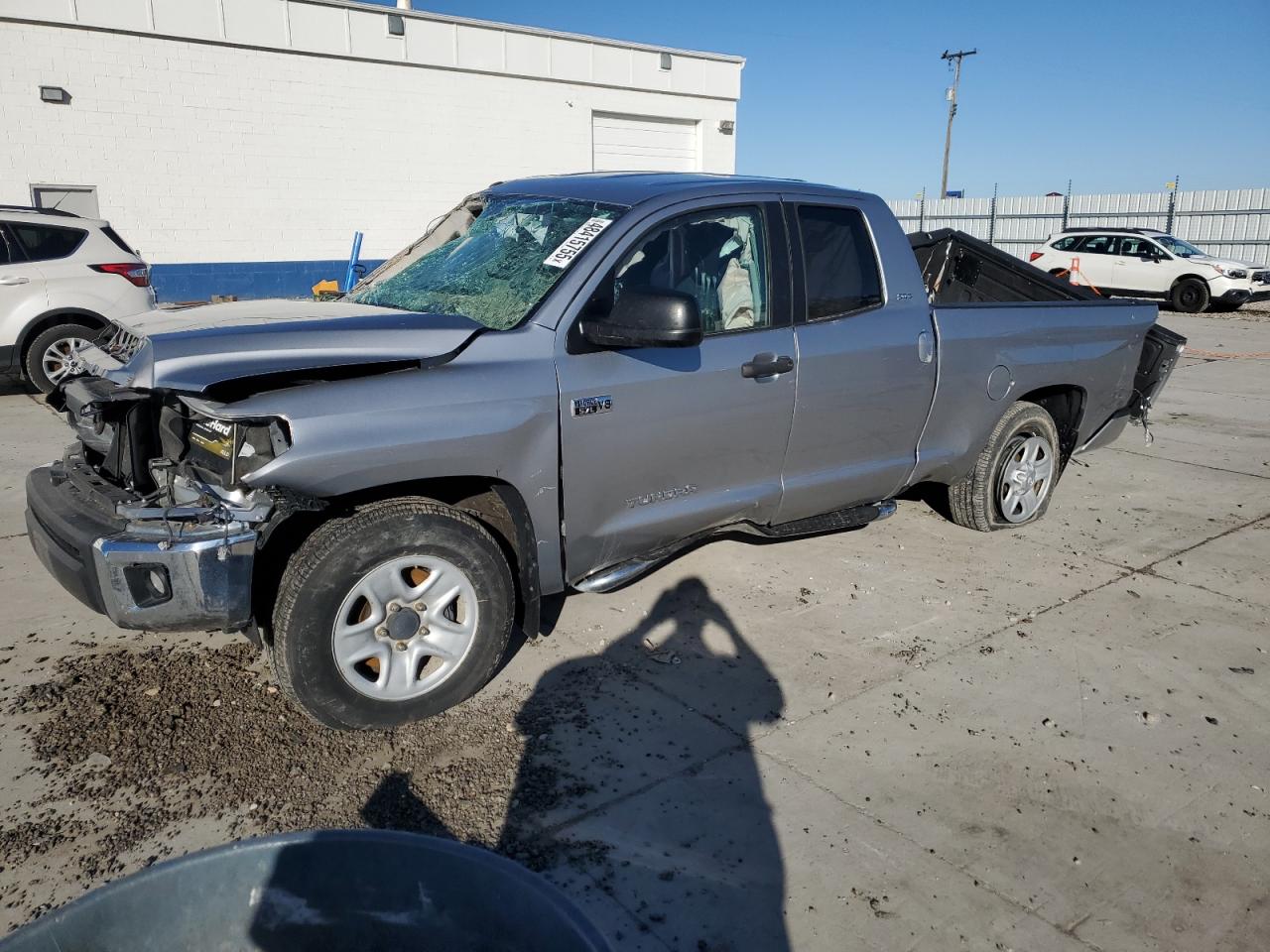 2015 Toyota Tundra Double Cab Sr продається в Farr West, UT - All Over