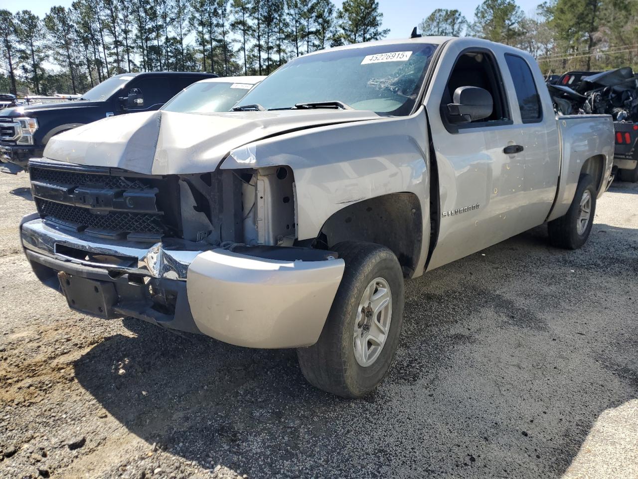 2009 Chevrolet Silverado - Image 1