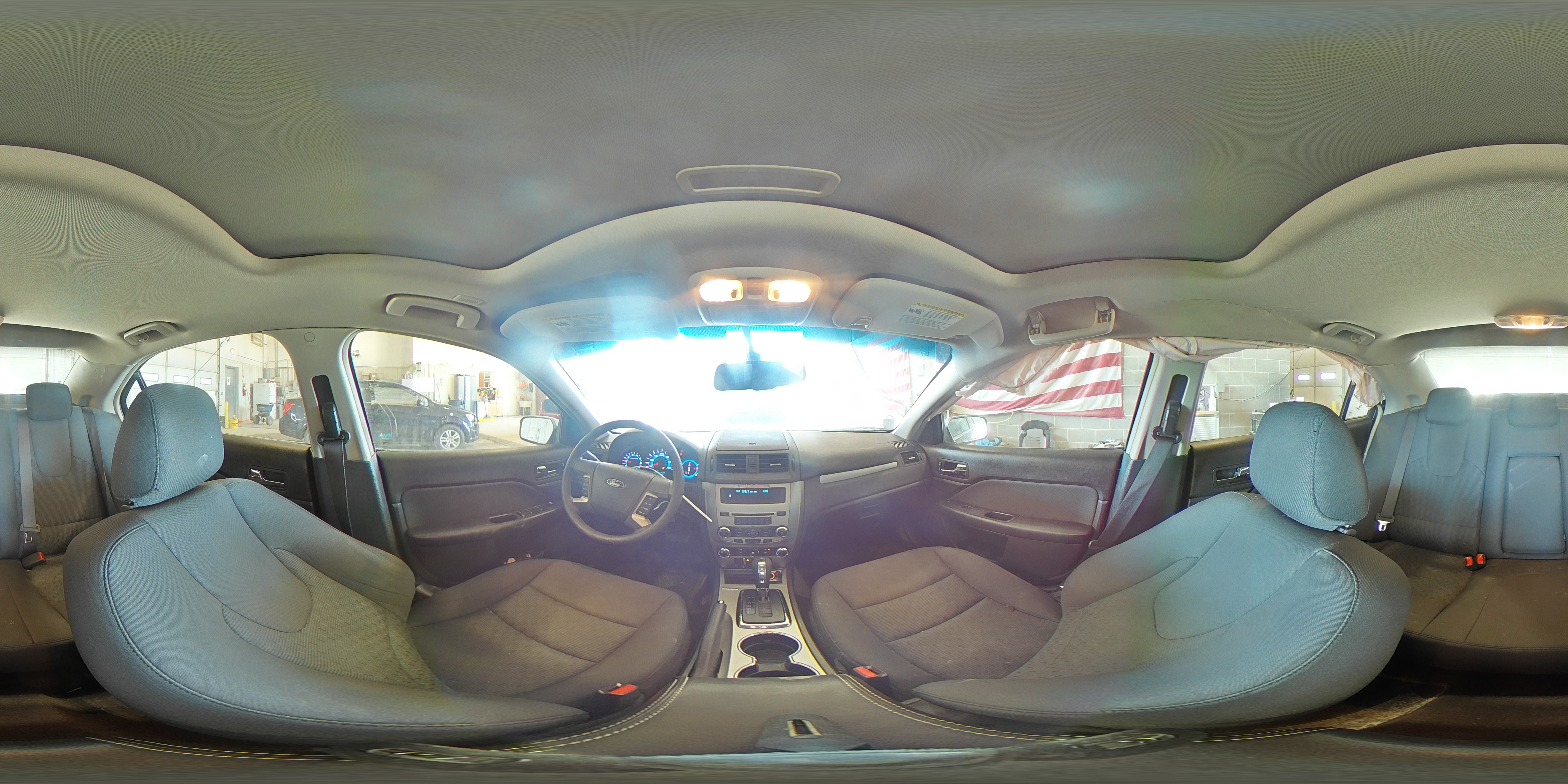 2010 Ford Fusion - Image 12