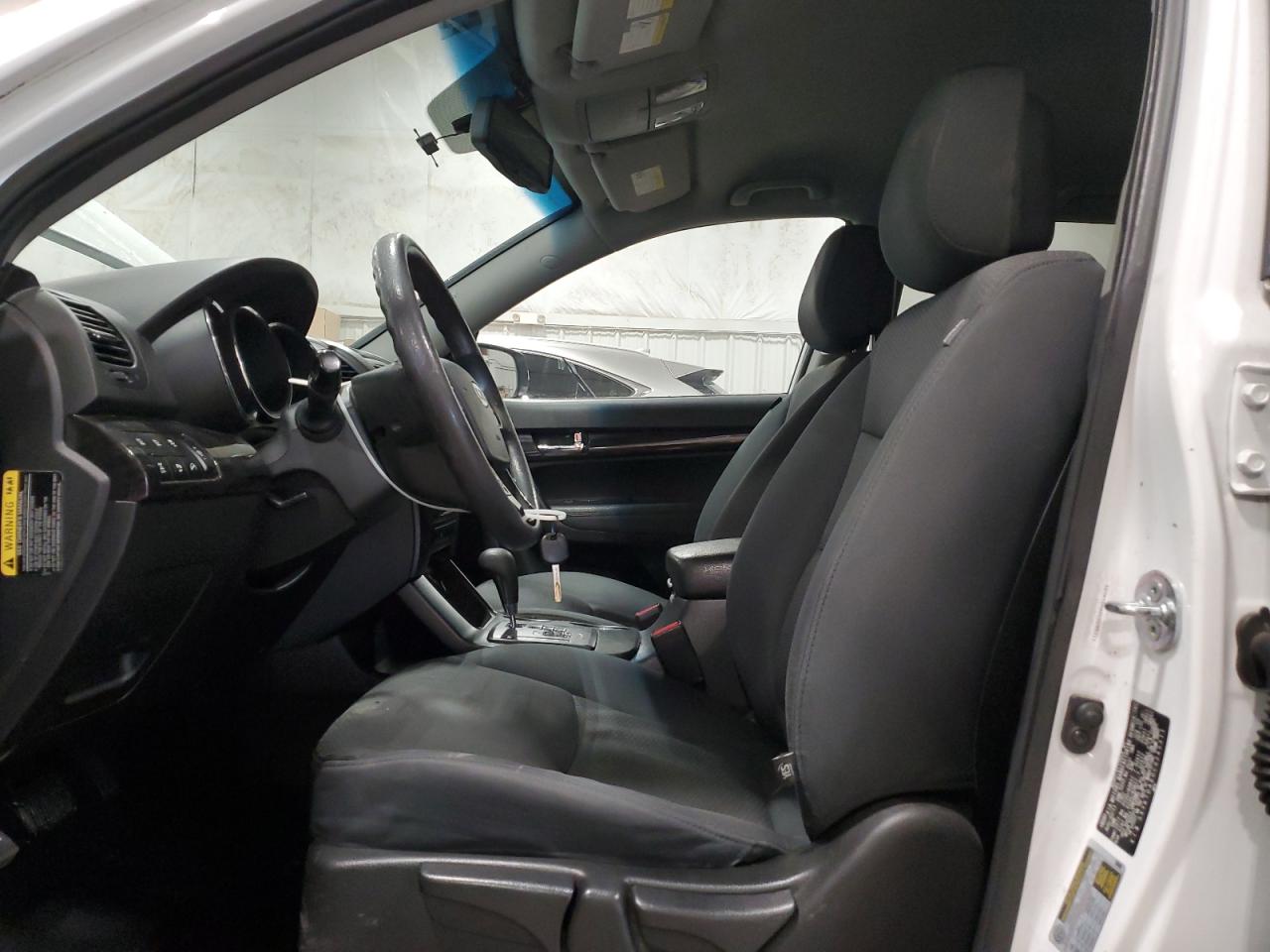 2012 Kia Sorento - Image 7