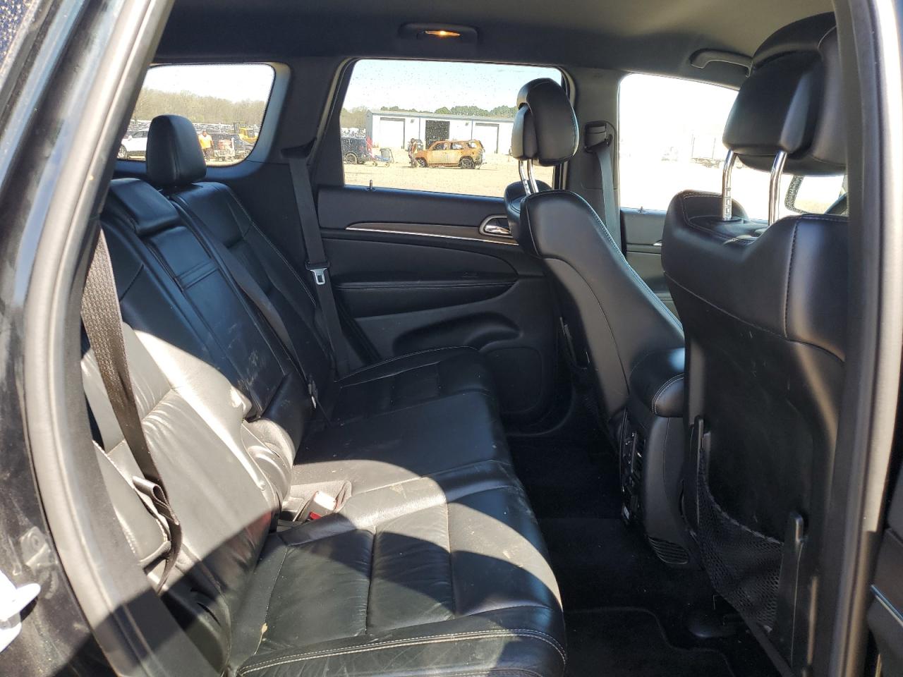 2014 Jeep Grand Cherokee - Image 12