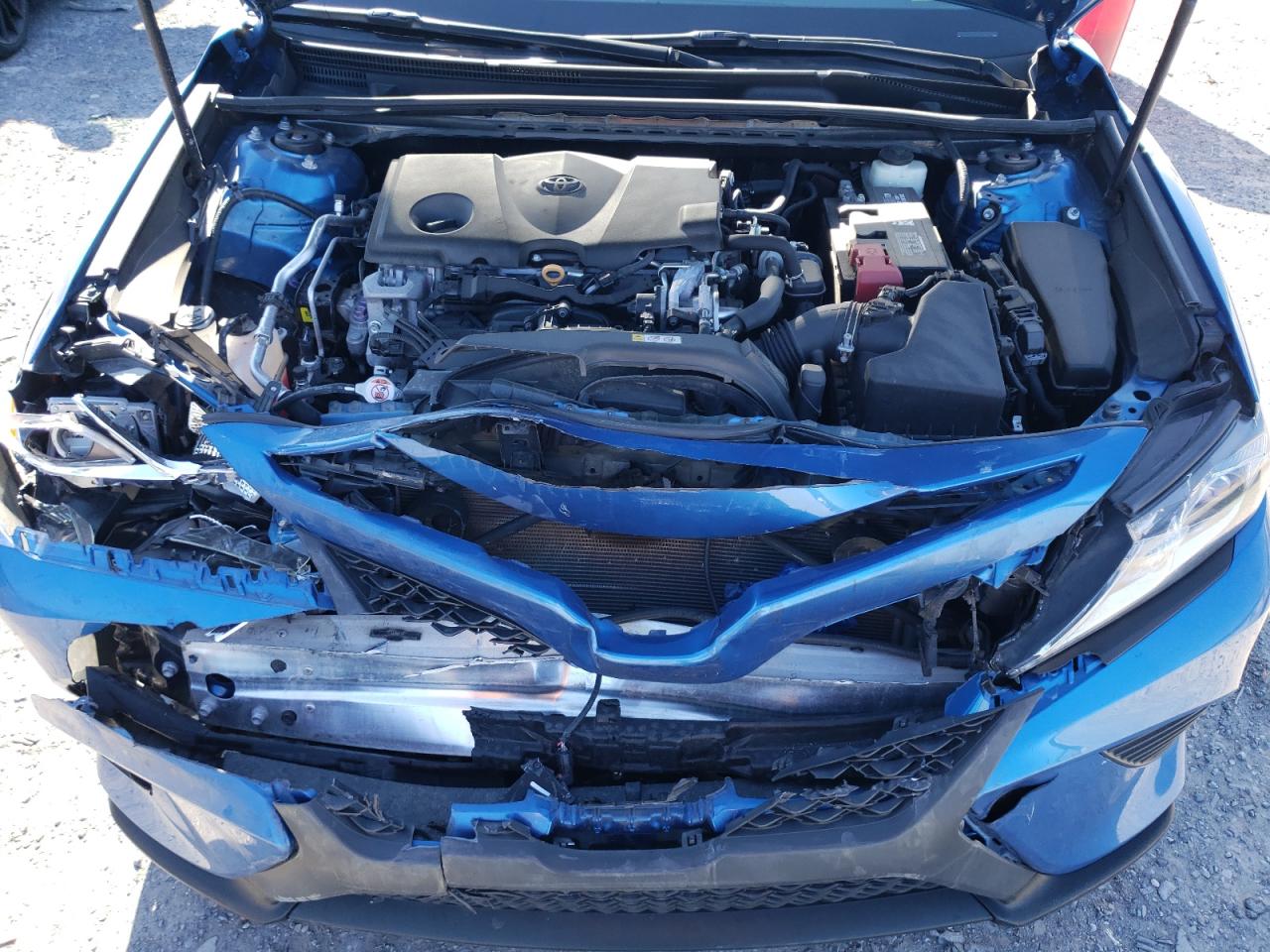 2018 Toyota Camry - Image 11