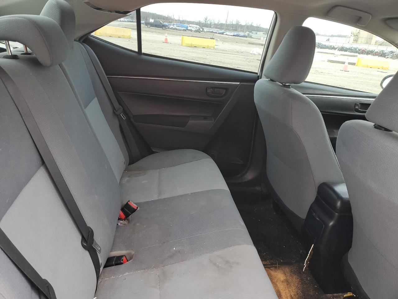 2015 Toyota Corolla - Image 10