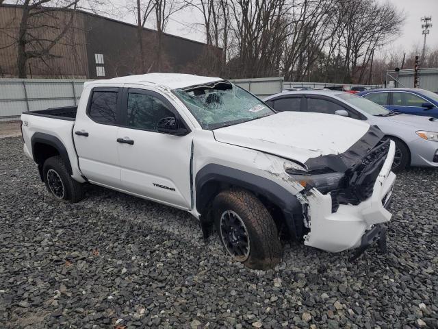  TOYOTA TACOMA 2024 White