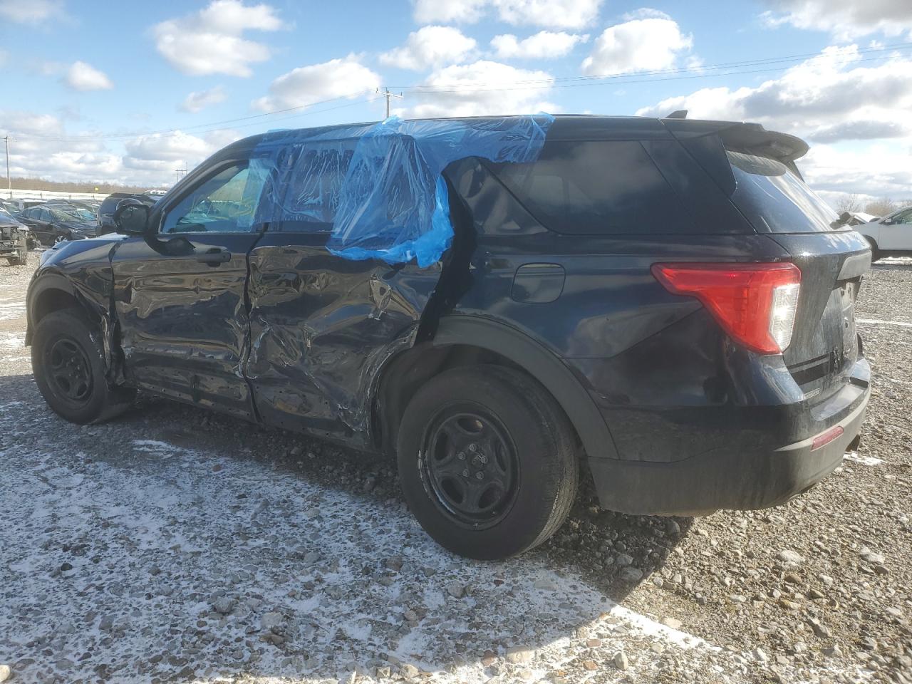 2021 Ford Explorer - Image 2