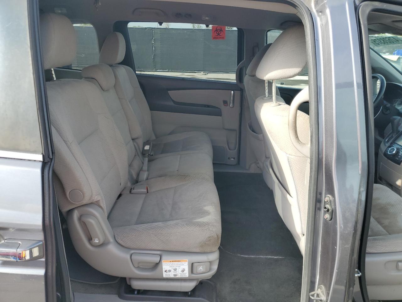 2016 Honda Odyssey - Image 11