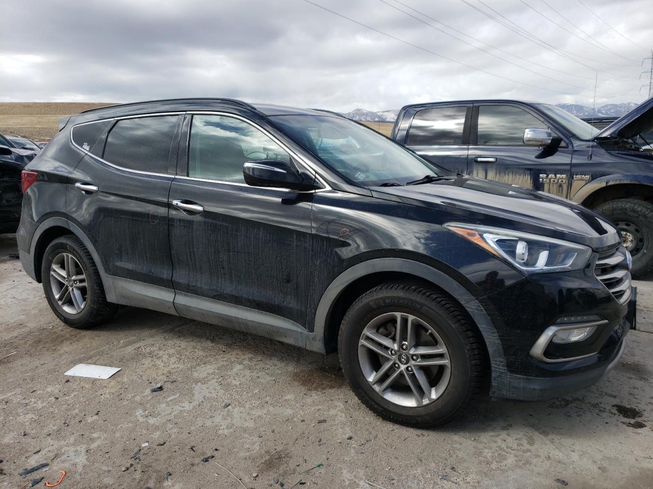 2017 Hyundai Santa Fe - Image 4