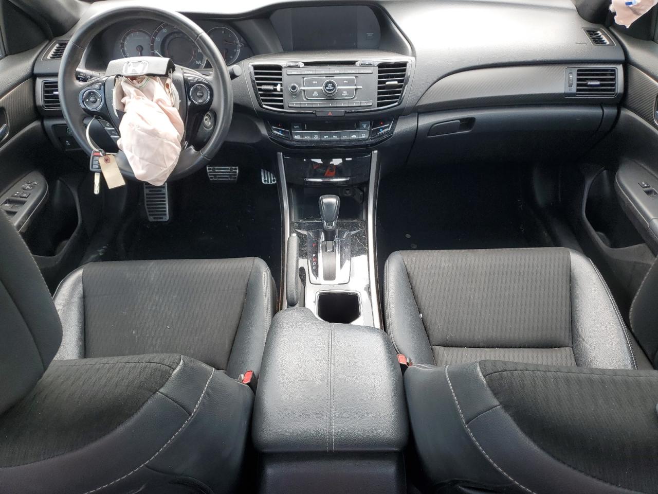 2016 Honda Accord - Image 8