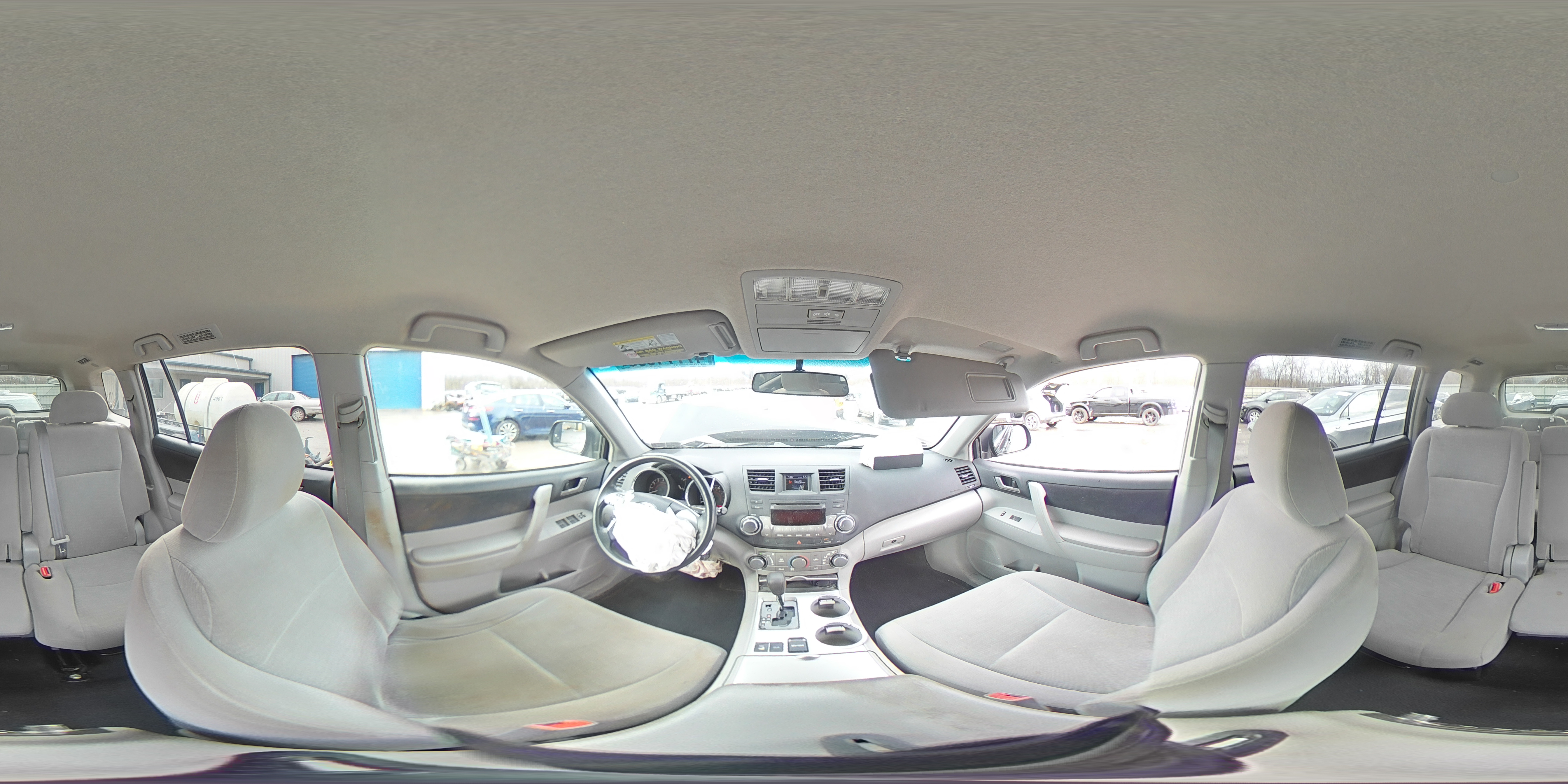 2012 Toyota Highlander - Image 15