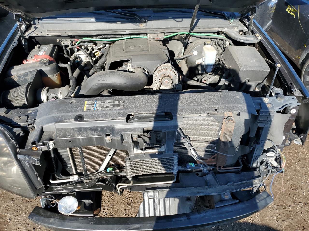 2007 GMC Yukon - Image 12
