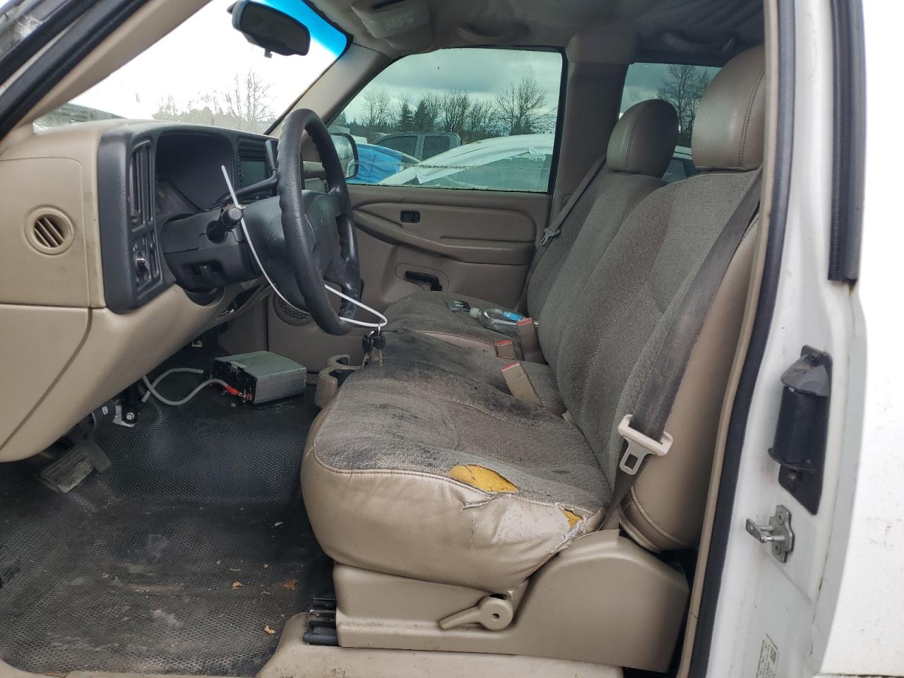 2006 Chevrolet Silverado - Image 7