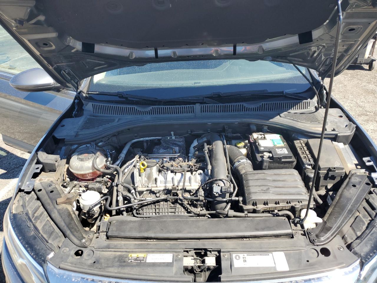 2019 Volkswagen Jetta - Image 11