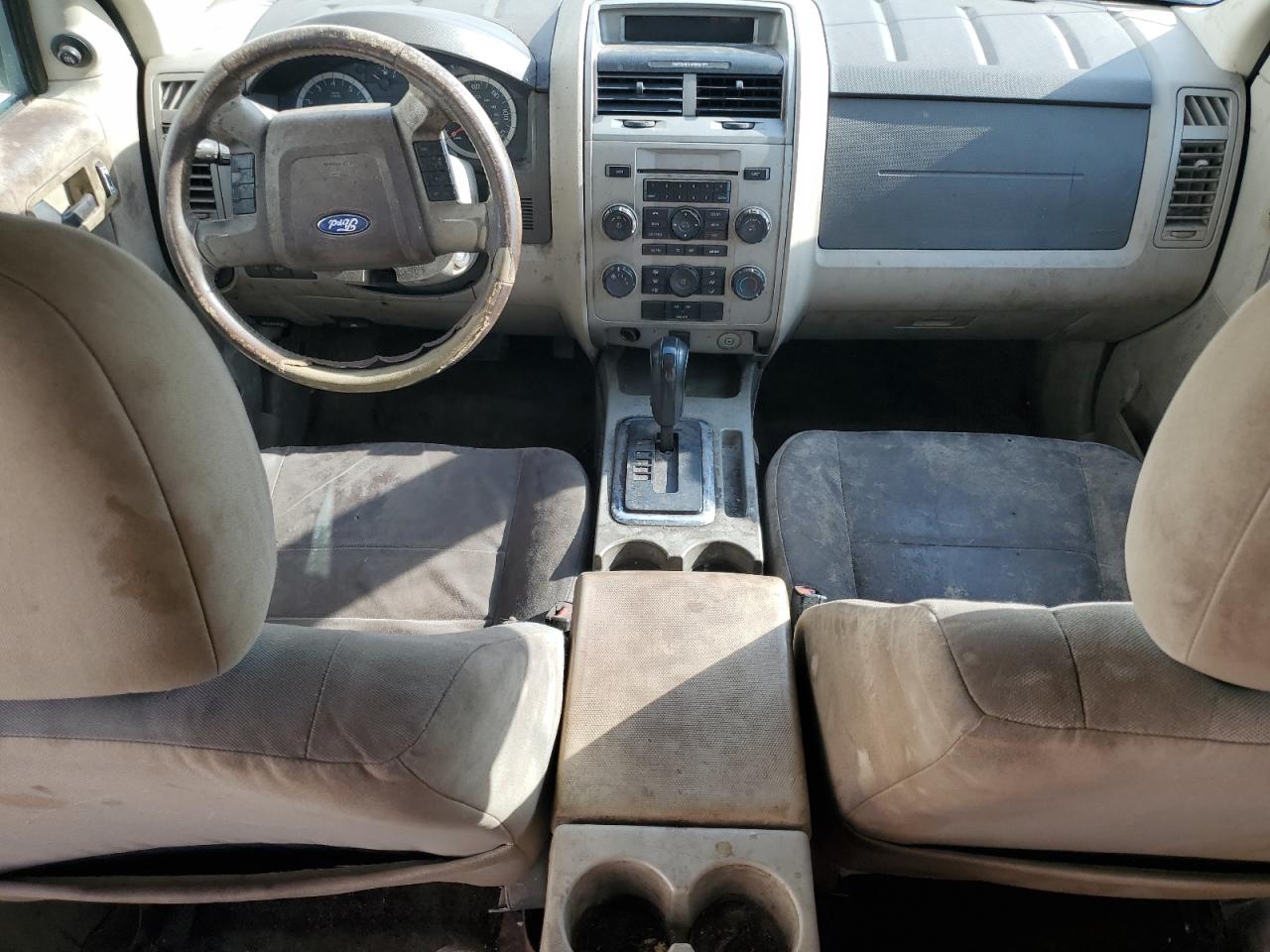 2010 Ford Escape - Image 8