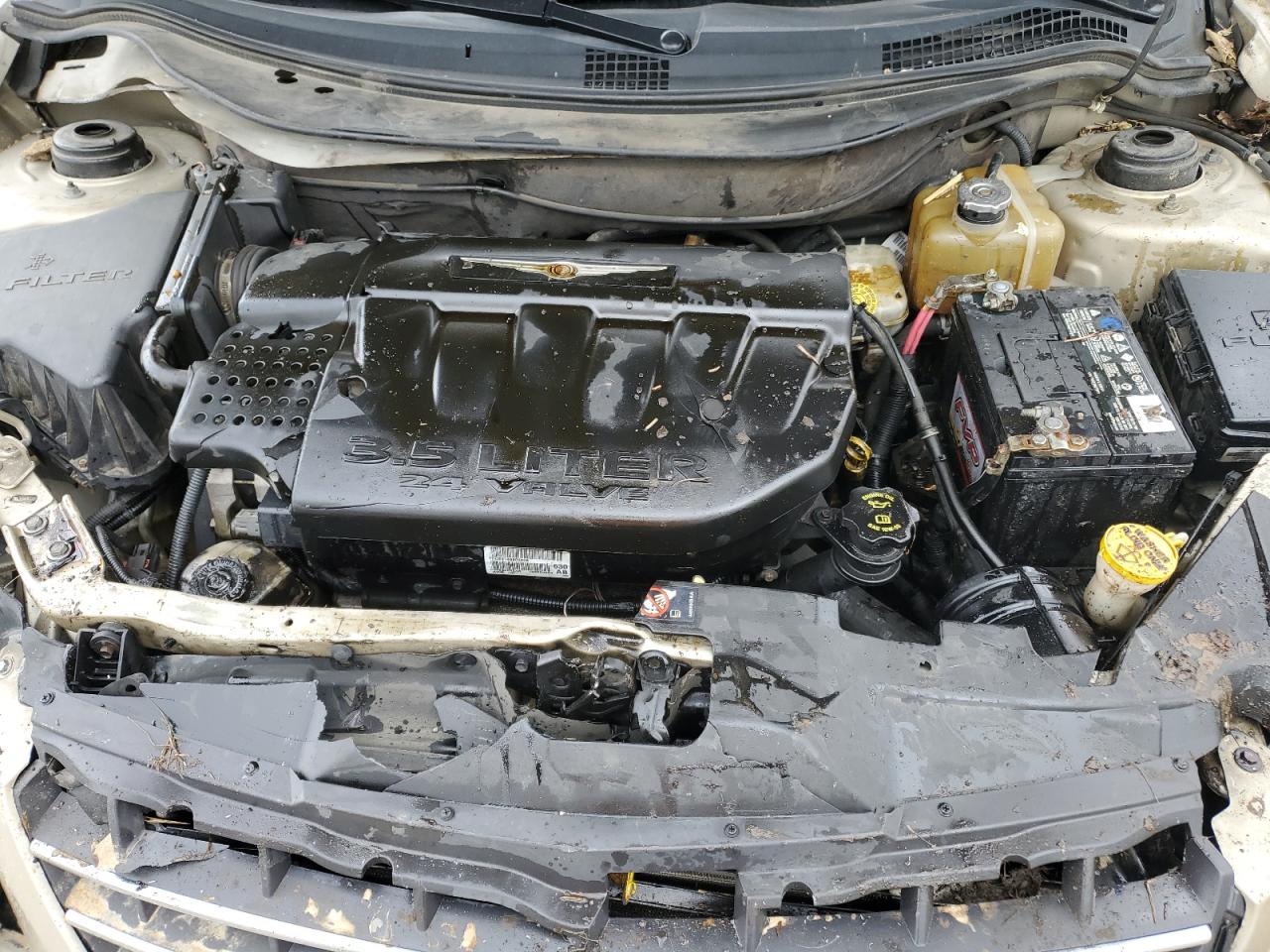 2006 Chrysler Pacifica - Image 13