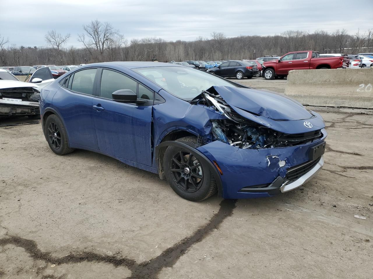 2024 Toyota Prius - Image 4