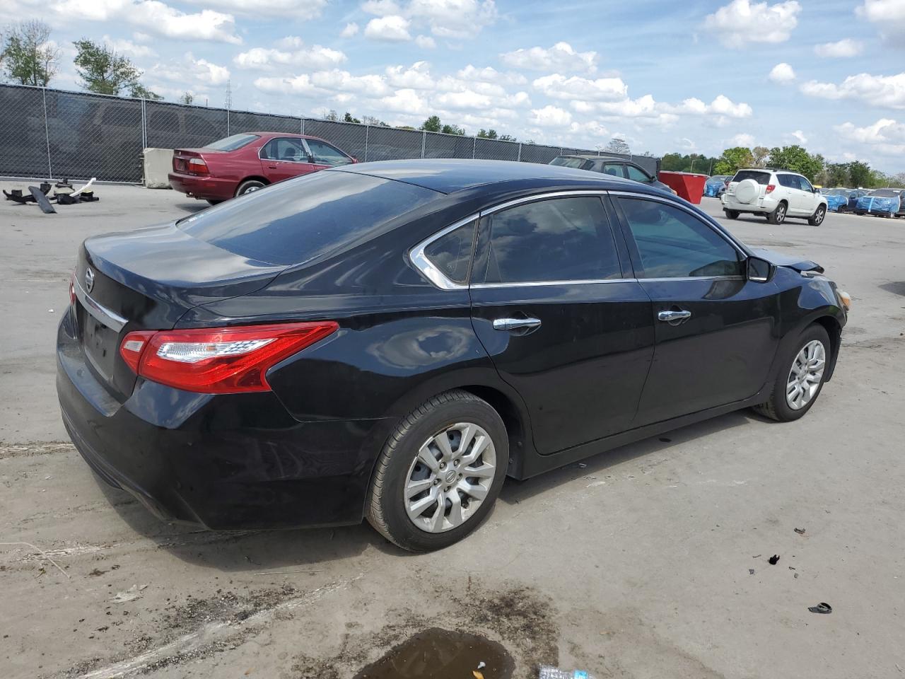 2016 Nissan Altima - Image 3