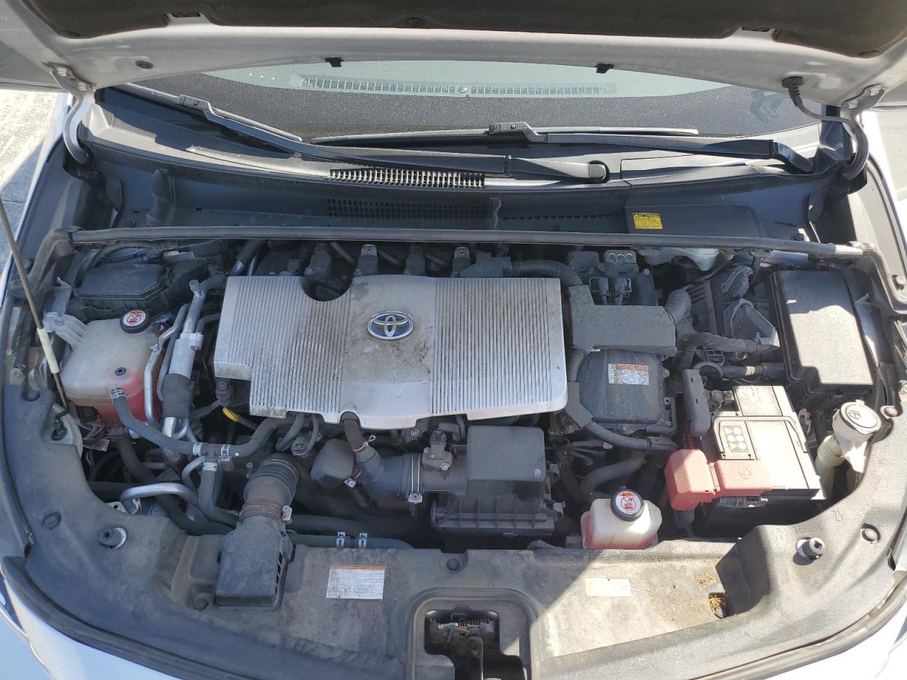 2017 Toyota Prius - Image 13
