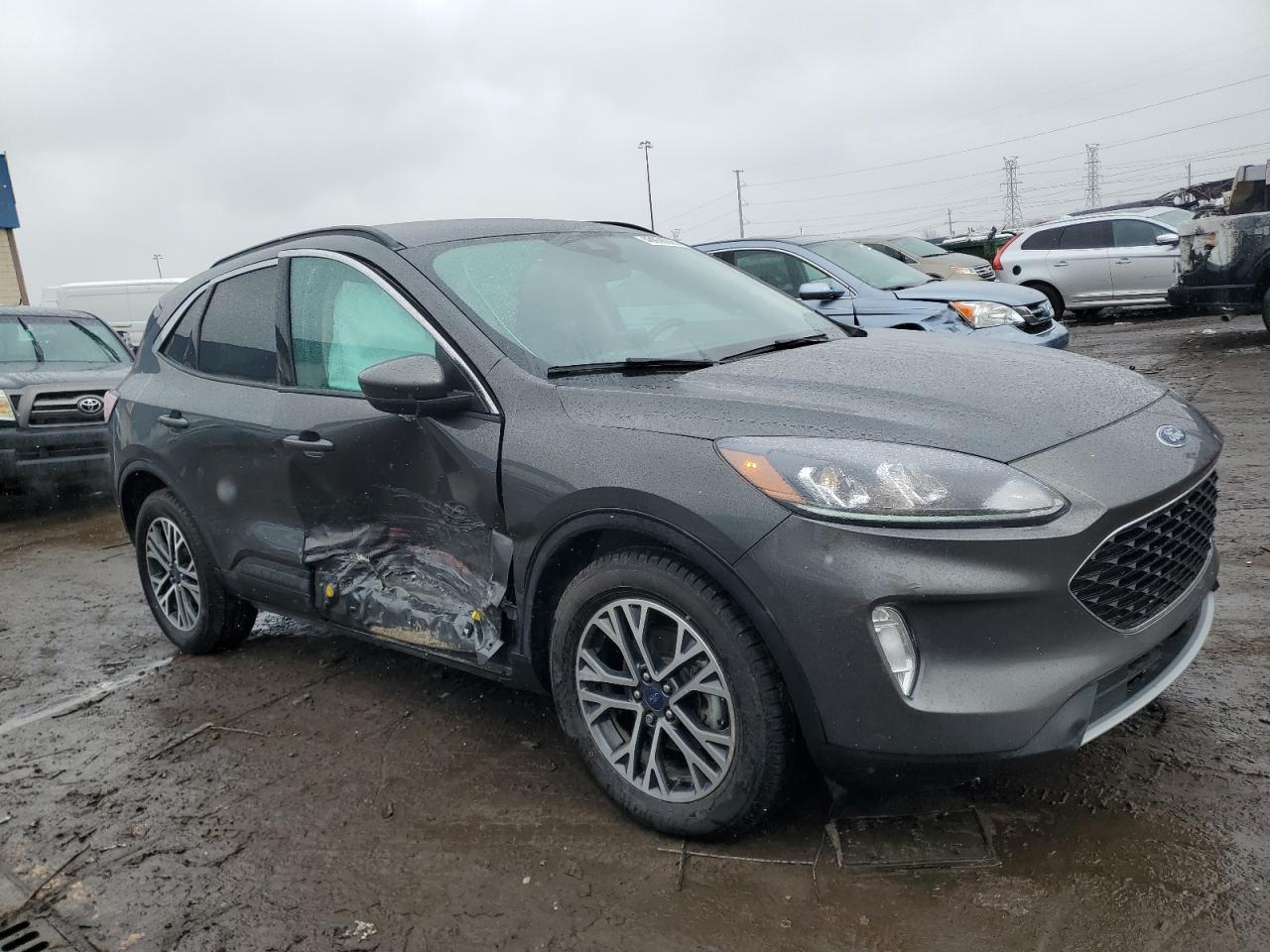 2020 Ford Escape - Image 4