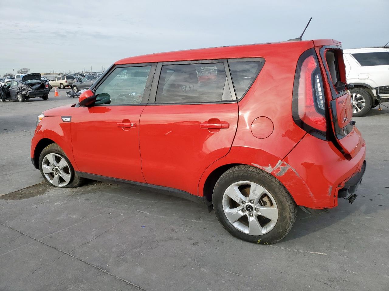 2019 Kia Soul - Image 2