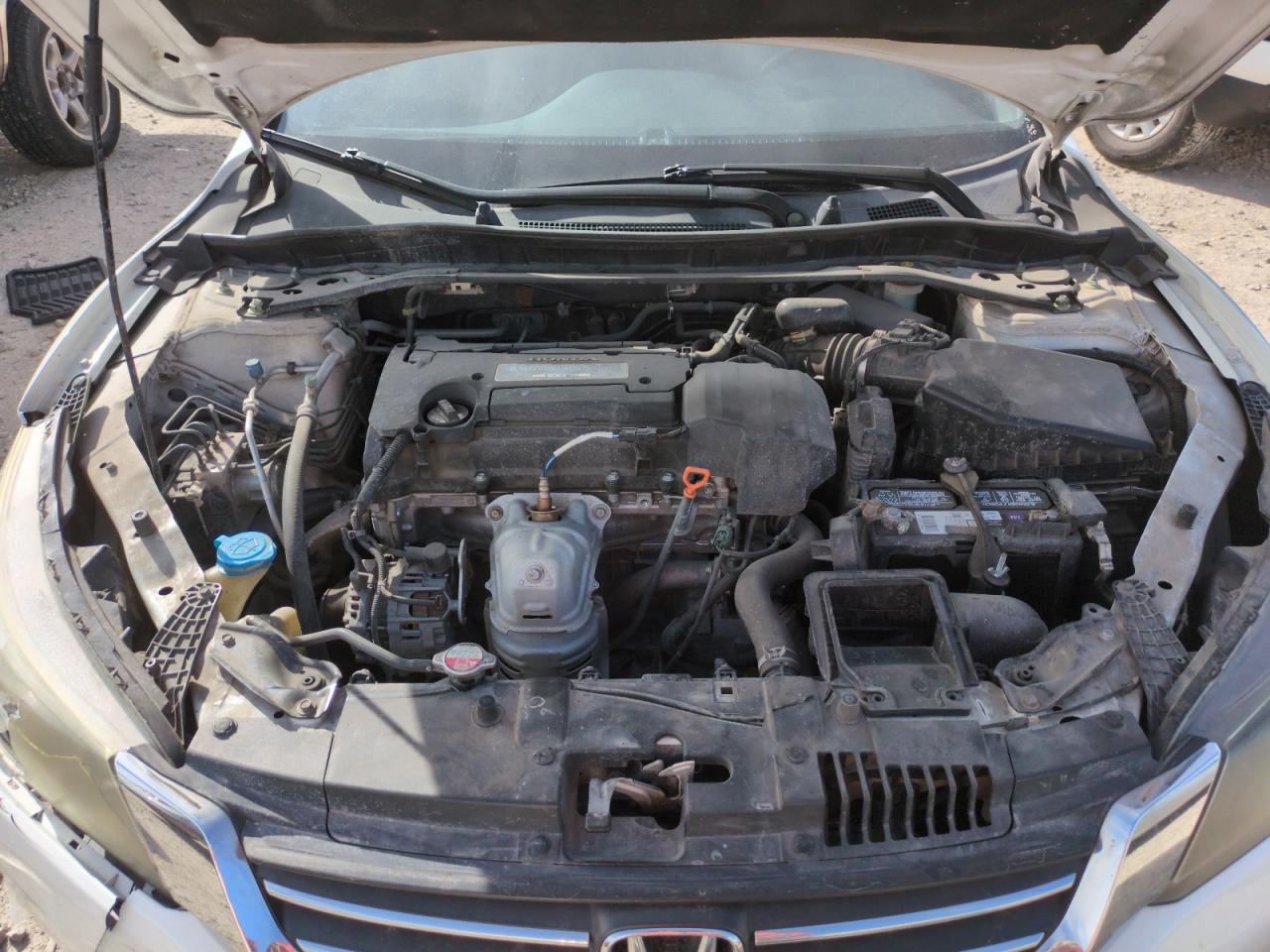 2013 Honda Accord - Image 11