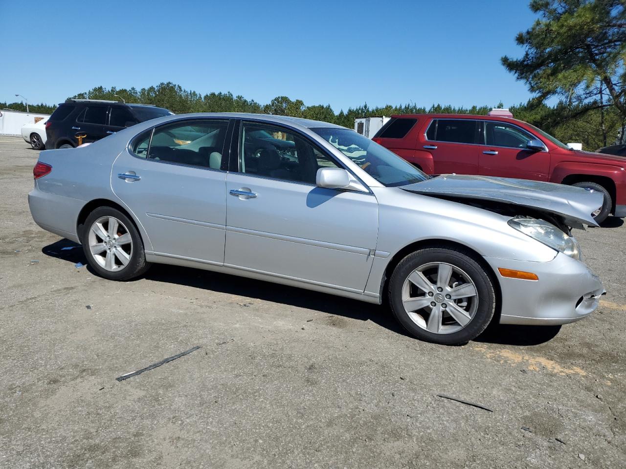 2005 Lexus ES - Image 4