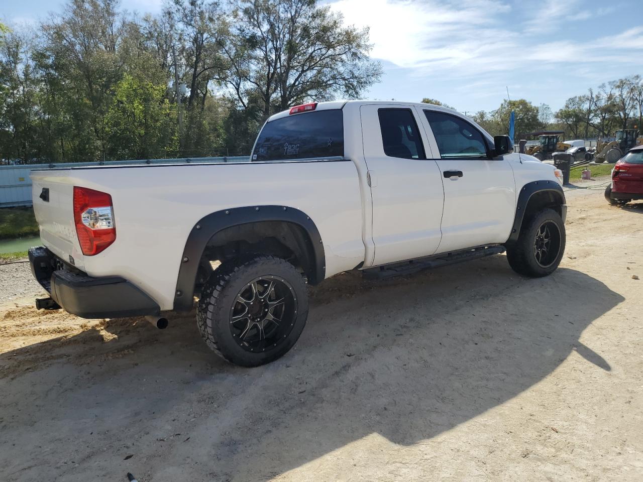 2016 Toyota Tundra - Image 3