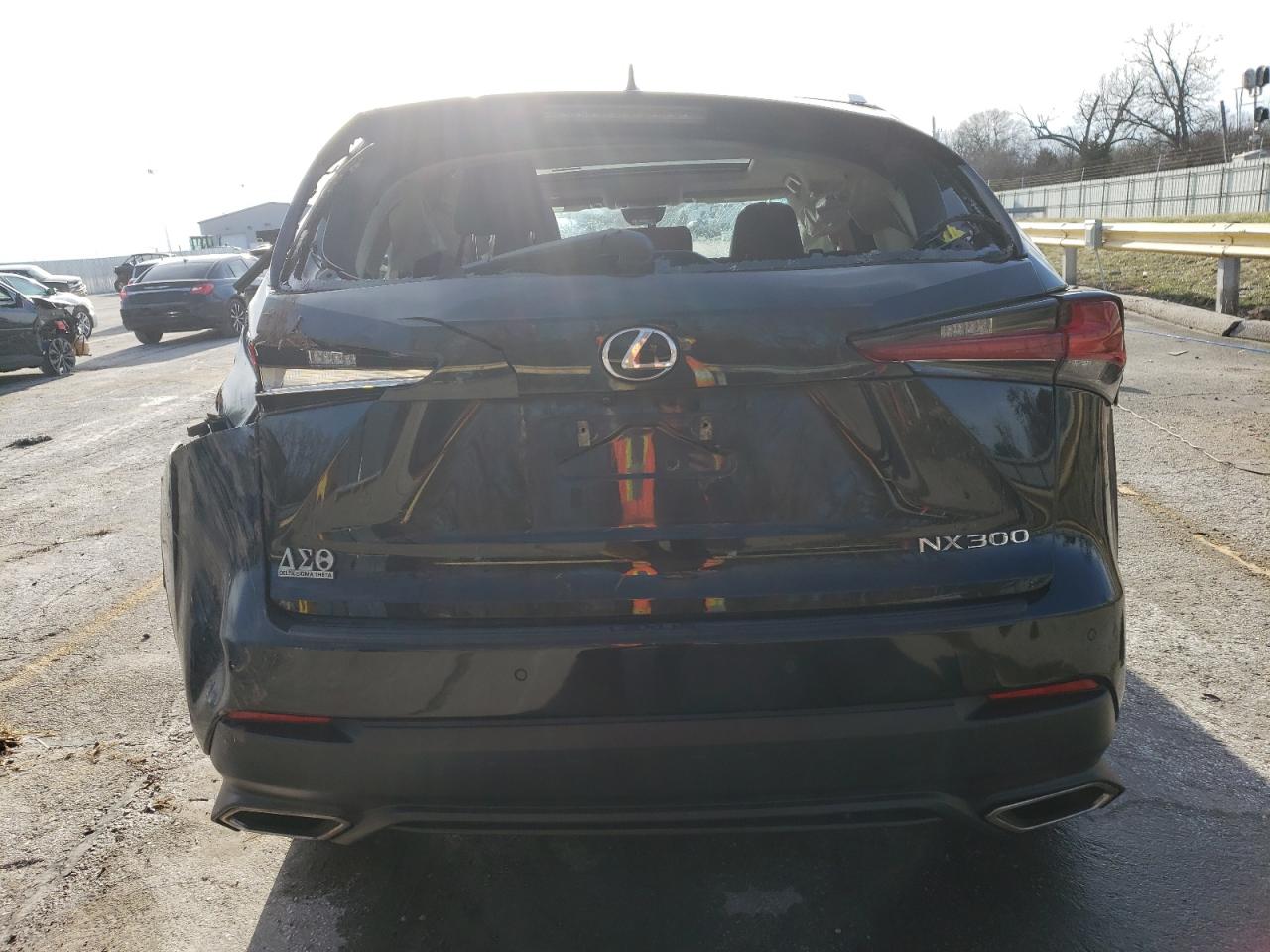 2018 Lexus NX - Image 6