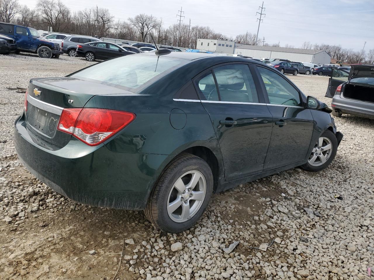 2015 Chevrolet Cruze - Image 3