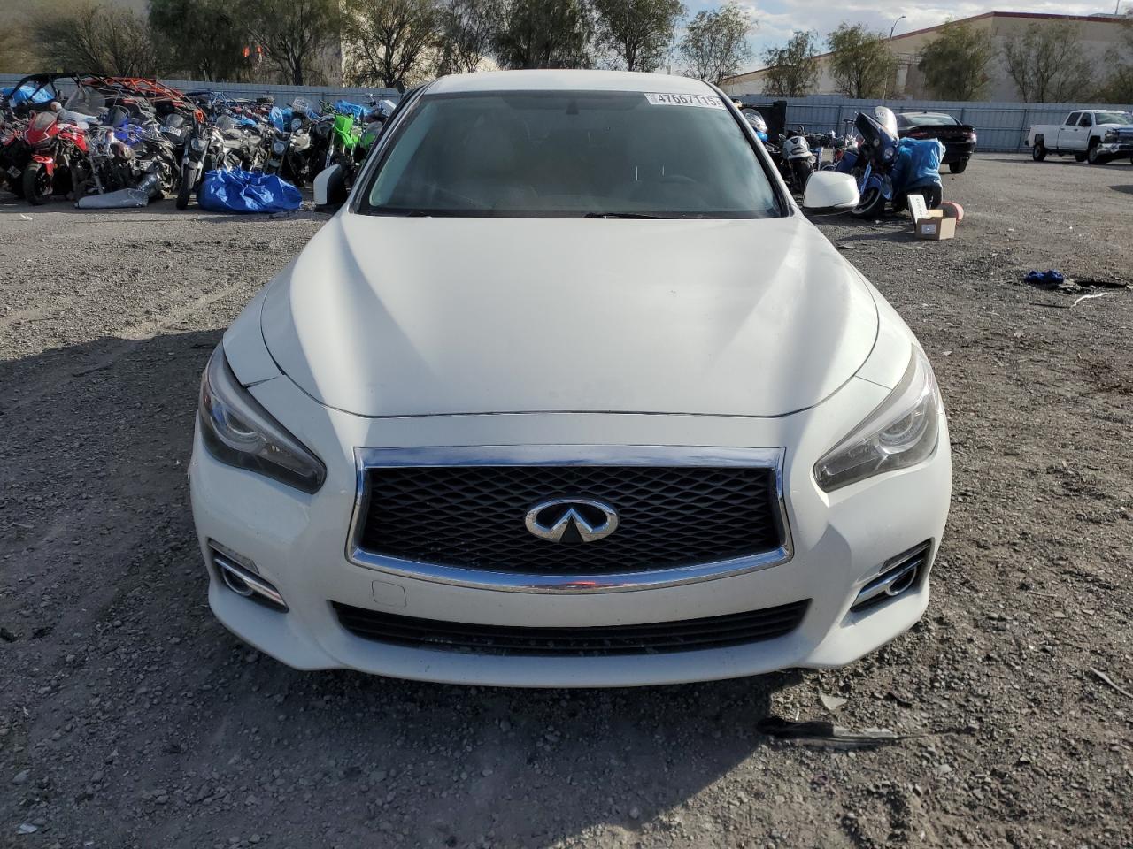 2015 Infiniti Q50 - Image 5