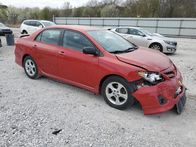 Седаны TOYOTA COROLLA 2013 Красный