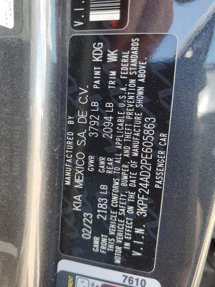 2023 Kia Forte - Image 13