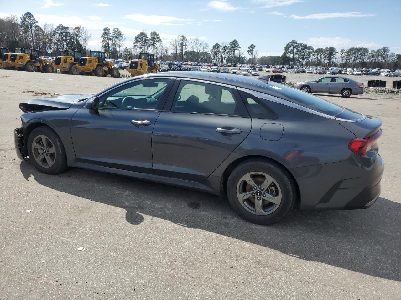 2021 Kia K5 - Image 2