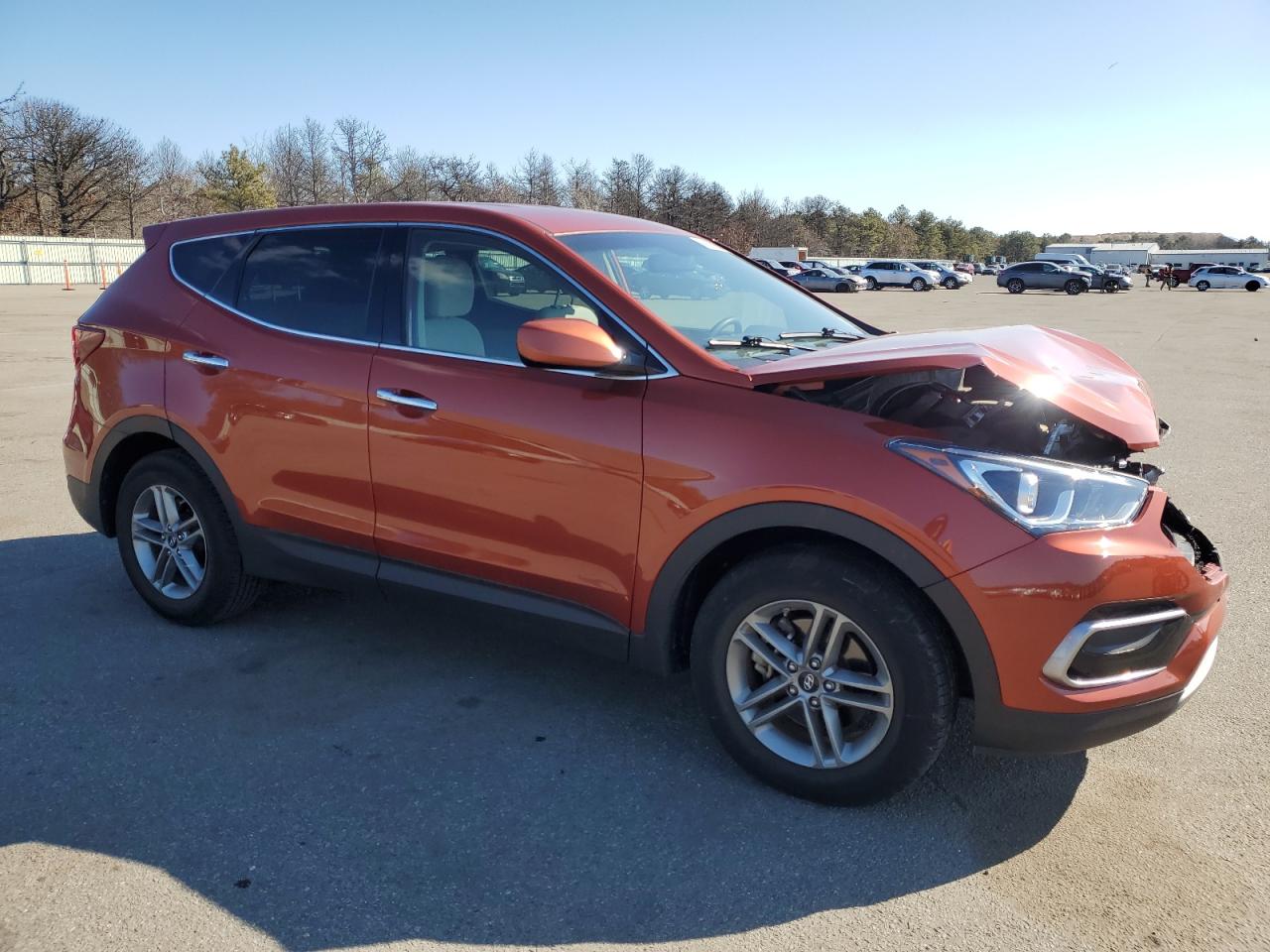 2017 Hyundai Santa Fe - Image 4