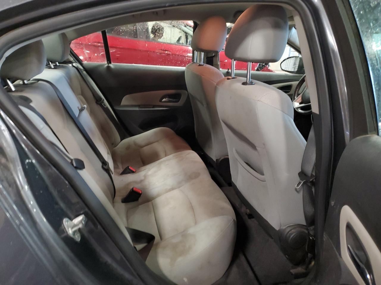 2013 Chevrolet Cruze - Image 10