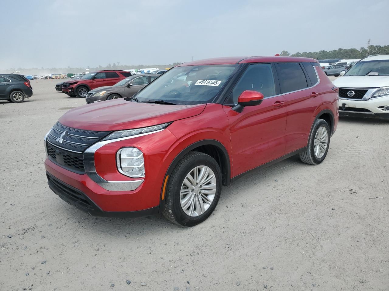 2024 Mitsubishi Outlander - Image 1
