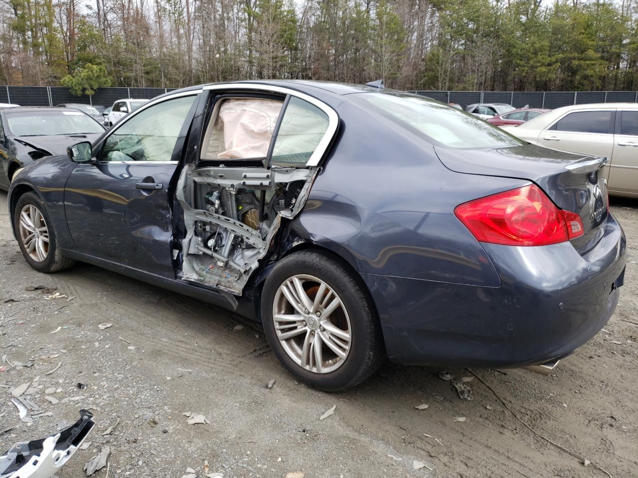 2012 Infiniti G - Image 2