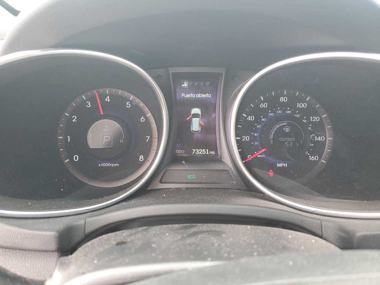 2015 Hyundai Santa Fe - Image 9