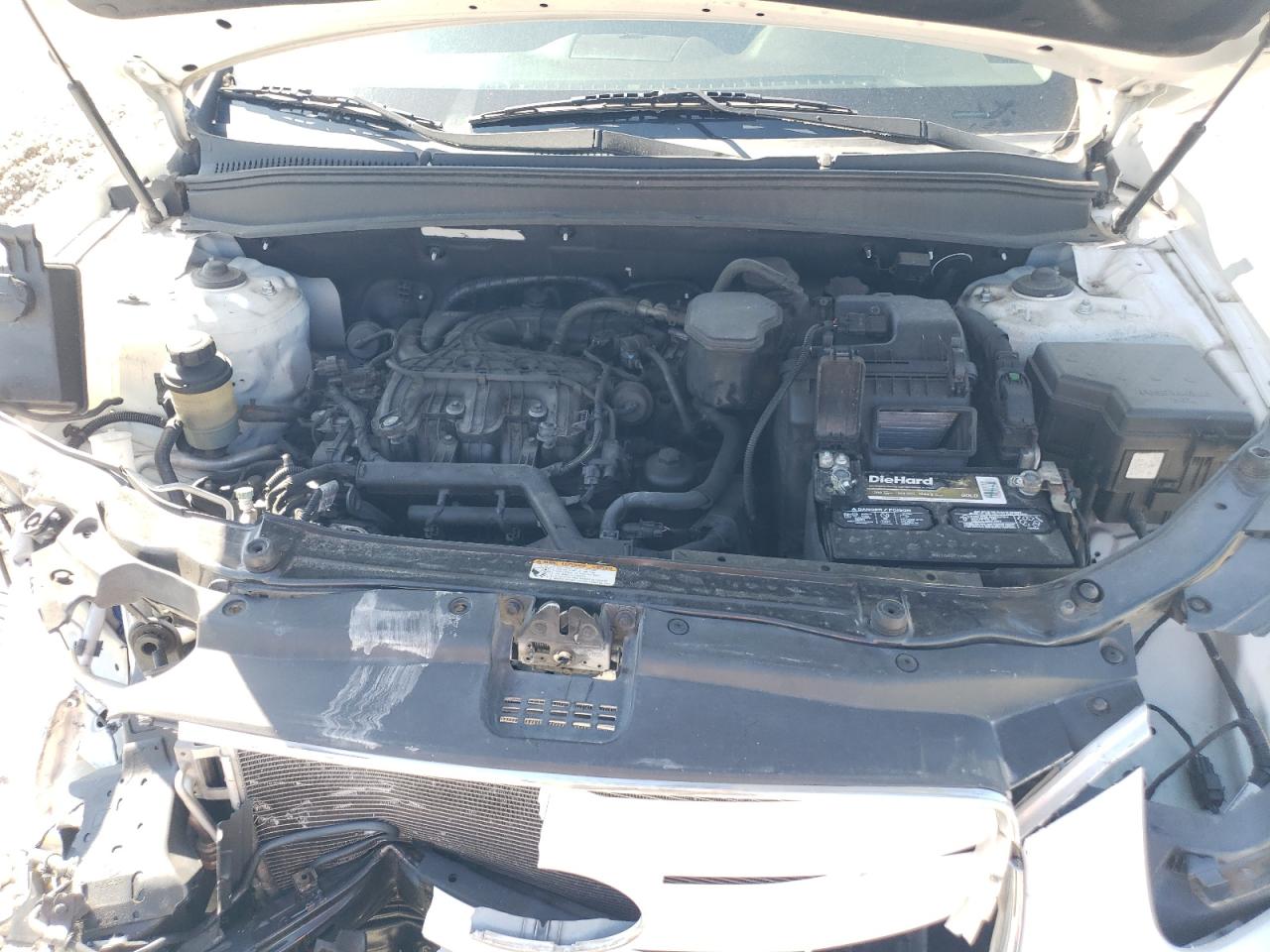 2010 Hyundai Santa Fe - Image 12