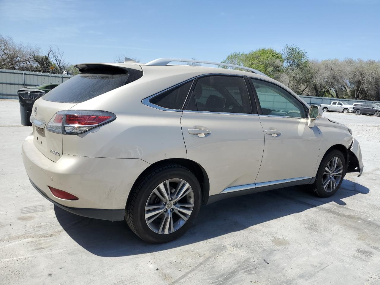2015 Lexus RX - Image 3